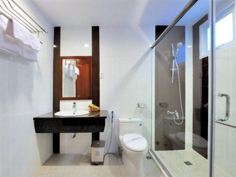 U And Me Hotel Tan Phong ภายนอก รูปภาพ
